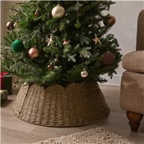 Christmas Tree Skirts & Stands
