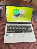 Acer Aspire Vero AV15-51 Series (Silver) 15.6" Laptop