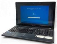 Acer Aspire 5733 - i3-m370 @ 2.4 - 4GB RAM - 15.6" - 300GB storage win 10