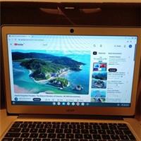 Acer Chromebook 14 Inch Screen CB3-431 Laptop Gold With Charger And Box