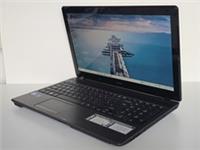 Acer Aspire 5749 Laptop 15.6" Intel i3-2350M 4GB Ram 250GB HDD Windows 10