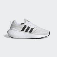 Swift Run 22 trainers from Adidas