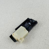 30612856 Fuel door lock Filler Flap Solenoid Motor For Volvo V70 S60 XC70 XC90 9483311 30716837 Tank Cap lock Car Accessories