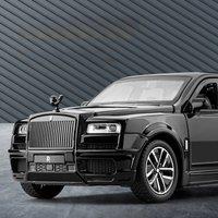 Luxury business car model, unique decorations of the car center console, exquisite desktop ornaments, fun accessories