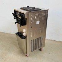 110/220V Commercial Automatic Three Flavors Soft Serve Ice Cream Machine Maker For Restaurant Use