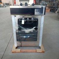 110/220V Commercial Automatic Three Flavors Soft Serve Ice Cream Machine Maker For Restaurant Use