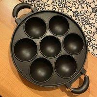 7 Hole Cooking Cake Pan Cast Iron Omelette Pan Non-Stick Cooking Pot Breakfast Egg Cooker Cake Mold