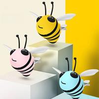 Creative Bee Car Air Freshener Outlet Clip Flavor Auto Perfume Diffuser Car Fragrances Decoration