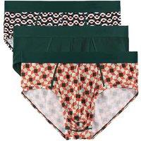 JustWears Everyday Mens Briefs, 3 Pack | Breathable SoftTouch Underwear with MoistureWicking MicroModal Air Cool Fabric | Ergonomic Support | Seamle