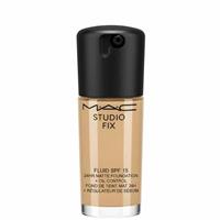 M.A.C Studio Fix Fluid SPF 15 Foundation - NC20 - 30ml