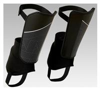 Decathlon Adult Football Shin Pads Essential 140 Black - M