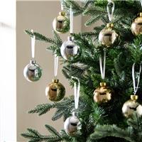 Argos Home Pack of 9 Glass Christmas Baubles - Silver & Gold