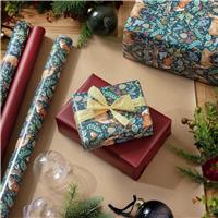 Argos Home Set of 3 Traditional Wrapping Paper With 6 Tags