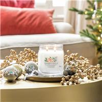 Yankee Signature Medium Jar Candle-White Spruce & Grapefruit