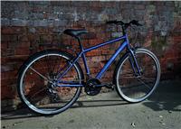 Dawes 700c Wheel Size Adult Hybrid Bike