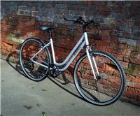 Dawes 700c Wheel Size Adult Hybrid Bike