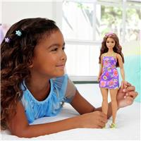 Barbie Fashionista in Floral Outfit Doll & Accessories