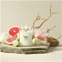 WoodWick Medium Hourglass Jar Candle - Lush Pomelo
