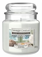 Yankee Candle Home Inspiration Medium Jar Candle - Falling Snow