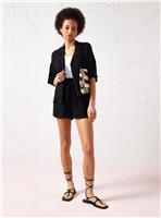 EVERBELLE Black Crinkle Shorts 16