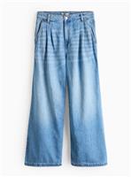 PETITE Mid Rinse Pleated Ultra Wide Leg Denim Jeans 20