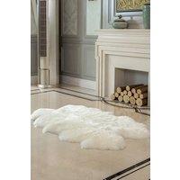 https://www.burton.co.uk/product/living-and-home-180cm-x-110cm-soft-shag-white-rug_p-09551099-4f83-4415-94d4-b3789710eb7b?colour=White&size=110cm%20x%20180cm