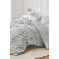 https://www.burton.co.uk/product/ezysleep-super-soft-luxury-faux-fur-stripe-duvet_p-96a8cba7-a32f-4054-bc98-1de96272db21?colour=Silver&size=Single