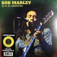 https://www.burton.co.uk/product/bob-marley-sun-is-shining---limited-edition-yellow-marbled-7-vinyl-single_p-2d20cf5f-430d-4e32-9522-68673c22840f?colour=Black&size=One%20Size