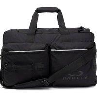 https://www.burton.co.uk/product/oakley-adjustable-shoulder-strap-black-utility-big-duffle-bag_p-9679e18a-a146-4abb-97f9-f08fbfea2d9b?colour=Black&size=One%20Size
