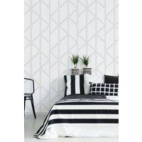https://www.burton.co.uk/product/superfresco-easy-superfresco-easy-geo-panel-white-geometric-wallpaper_p-4077d119-67de-4615-b232-b456c7cced81?colour=White&size=One%20Size