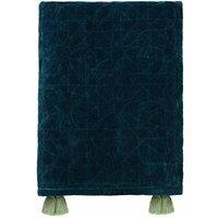 https://www.burton.co.uk/product/morris-co-honeysuckle-tulip-quilted-throw-125x220cm_p-228c29bd-b54a-41f4-a2be-6ddd13a84971?colour=Teal&size=One%20Size