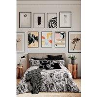 https://www.burton.co.uk/product/ted-baker-mono-floral-cotton-percale-duvet-cover-set_p-99cdbf4e-e35d-40c6-800b-26106c9d32a1?colour=White&size=Double