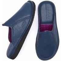 https://www.burton.co.uk/product/moshulu-douglas-4-men-s-leather-mule-slippers_p-f3bf3371-df7b-41e0-b1ad-d4d6a2dc8a8f?colour=Navy&size=11
