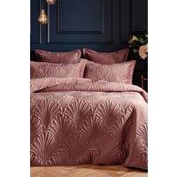 https://www.burton.co.uk/product/paoletti-palmeria-quilted-velvet-duvet-cover-set_p-869e0868-e8e5-425d-ac03-6a138890e603?colour=Light%20Pink&size=Double