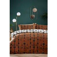 https://www.burton.co.uk/product/furn-desert-monkey-global-exotic-reversible-duvet-cover-set_p-478313b0-2c73-40c3-a5f2-a3dc680fa11c?colour=Amber&size=Super%20King