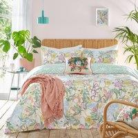 https://www.burton.co.uk/product/furn-taormina-floral-duvet-cover-set_p-47b7bbf0-3ba6-424b-9269-931fc5fe3e53?colour=Multi&size=King