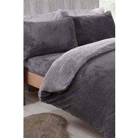 https://www.burton.co.uk/product/ohs-reversible-teddy-duvet-cover-with-pillowcase_p-74294e6b-e699-4fd4-b698-d2b9bcf7e6c4?colour=Dark%20Grey&size=King