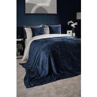 https://www.burton.co.uk/product/ohs-luxury-large-waffle-honeycomb-mink-warm-throw_p-3bfef570-ec98-4a94-ad2e-4d21cc6ad991?colour=Navy&size=150cm%20x%20200cm