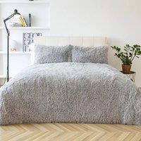 https://www.burton.co.uk/product/ohs-teddy-duvet-cover-set-bedding-soft-fleece-faux-fur-shaggy_p-42717f13-91cf-4fe4-99b9-892bf0bdc7b4?colour=Silver&size=Single