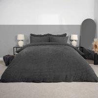 https://www.burton.co.uk/product/ohs-ribbed-duvet-cover-faux-fur-winter-warm-bedding-set_p-eac1309b-3d87-4aae-83a1-e53b3ed02c13?colour=Charcoal&size=Double