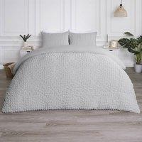 https://www.burton.co.uk/product/ohs-luxury-seersucker-duvet-cover-set-geo-pillowcase-quilt_p-52782445-2d9d-4faa-b70c-cf0157d2d961?colour=Grey&size=Super%20King