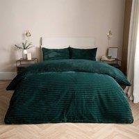 https://www.burton.co.uk/product/ohs-ribbed-duvet-cover-faux-fur-winter-warm-bedding-set_p-eac1309b-3d87-4aae-83a1-e53b3ed02c13?colour=Green&size=Double