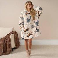 https://www.burton.co.uk/product/ohs-dog-hoodie-blanket-oversized-cat-paw-plush-super-soft-giant-warm-wearable-throw_p-2ab2acc3-22c6-4803-86c3-ef1986cd85ff?colour=Natural&size=One%20Size
