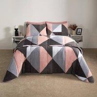 https://www.burton.co.uk/product/ohs-geometric-teddy-fleece-coverless-duvet-quilt-geo-bedding-set-10-5-tog-pillowcase_p-4925e6f9-d5a8-4c09-92af-73918cff47c8?colour=Pink&size=Double