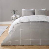 https://www.burton.co.uk/product/ohs-check-duvet-cover-set-bedding-reversible-quilt-square-soft-geo-with-pillowcases_p-9fdf37e4-bb9e-4eb5-9ceb-6c18f7303664?colour=Light%20Grey&size=King