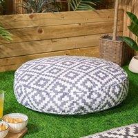 https://www.burton.co.uk/product/ohs-large-outdoor-cushion-round-decorative-floor-garden-water-resistant_p-520ed7f2-fa5b-4de6-b1e7-a35552bd5454?colour=Light%20Grey&size=One%20Size