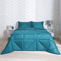 https://www.burton.co.uk/product/ohs-coverless-duvet-geo-quilted-7-5-tog-bedding-pillowcase-bed-set_p-60fcc956-2820-4040-96a2-11bafe47c6b8?colour=Dark%20Green&size=King