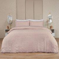 https://www.burton.co.uk/product/ohs-seersucker-duvet-cover-with-pillowcase-bedding_p-fd2da0bb-af20-49a2-8eaa-b81c398df871?colour=Baby%20Pink&size=Super%20King