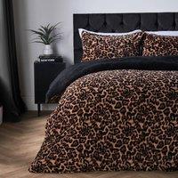 https://www.burton.co.uk/product/ohs-leopard-sherpa-fleece-reversible-duvet-cover-set-with-pillowcase_p-eefa9fb9-7993-43ac-9779-83fd2aada850?colour=Natural&size=Single