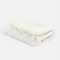 https://www.burton.co.uk/product/ohs-marl-fluffy-fleece-throw-super-soft-decorative-blanket_p-f0d6127c-8128-4b7b-b32c-6203845c9a1f?colour=Light%20Grey&size=125cm%20x%20150cm